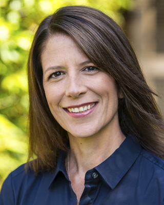 Photo of Julianna Deardorff, Psychologist in San Mateo, CA