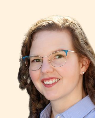 Photo of Megan Comer, Physician Assistant, MPA, PA-C