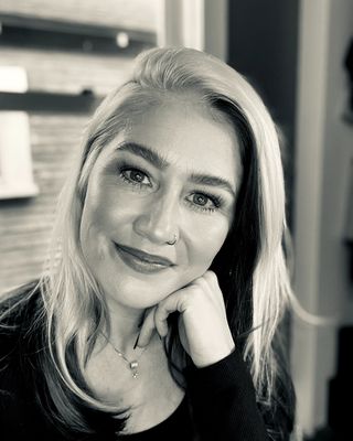 Photo of Kristin Andersson, Marriage & Family Therapist Associate, AMFT