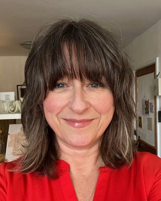 Photo of Carys Lloyd, Counsellor, MUKCP