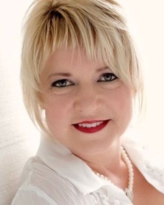 Photo of Karmyn Vaughn, Clinical Social Work/Therapist, MSW, LICSW