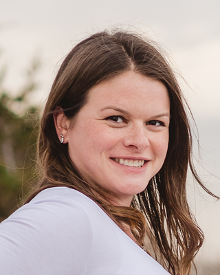 Photo of Lindsay Longo, Counselor, LMHC