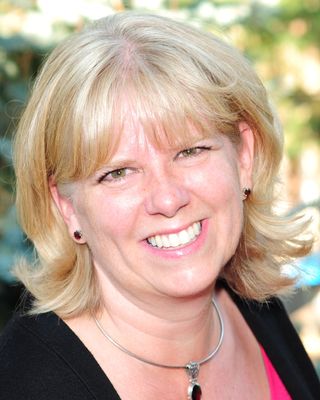 Photo of Dr. Jen Tolman, Psychologist, PhD