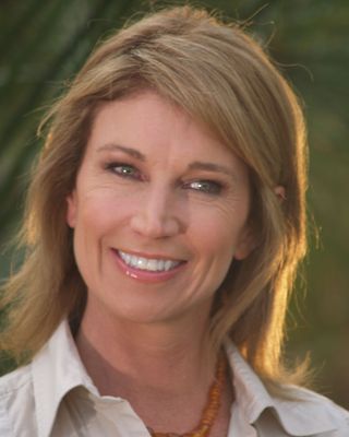 Photo of Amanda Lee McQuade Crawford, Marriage & Family Therapist, MA, LMFT, RH -AHG