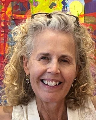 Photo of Mia de Bethune, Art Therapist, PhD, ATR-BC, LCAT