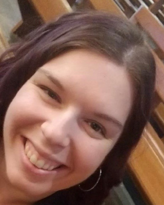 Photo of Caitlyn Dion, Clinical Social Work/Therapist, LCSW