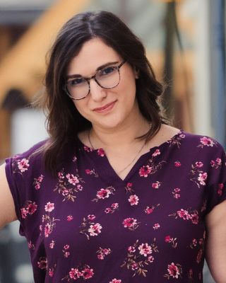 Photo of Lydia Heimlich, LMSW