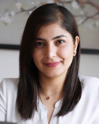 Photo of Maryam Zare, Registered Social Worker in H3Z, QC