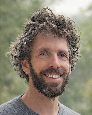 Photo of Nir Wylder, Pre-Licensed Professional, AMFT