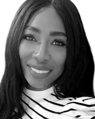 Photo of Cinthia Walker, Psychiatric Nurse Practitioner, PMHNP