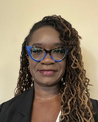 Photo of Shamone Virginia St Cyr, Clinical Social Work/Therapist, MSW, LCSW