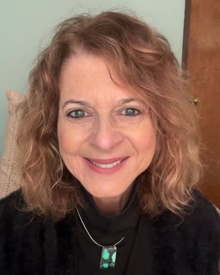 Photo of Tamini Farah, Clinical Social Work/Therapist, LCSW