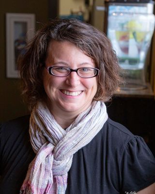 Photo of Tonya Winingar, Licensed Professional Counselor, LPC