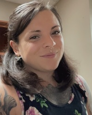 Photo of Tavina Hensley, Licensed Professional Clinical Counselor