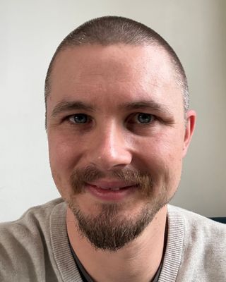 Photo of Sam Lawes, Psychotherapist, MNCPS Acc.