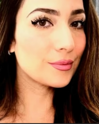 Photo of Shohreh White, Marriage & Family Therapist, LMFT