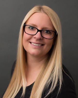 Photo of Julie Funke, Psychiatric Nurse Practitioner, ARNP, FNP, PMHNP