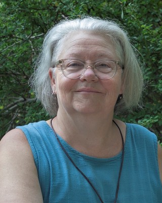Photo of Mary Middleton, Registered Social Worker in M4R, ON