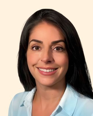 Photo of Carly Hamaoui, Psychiatric Nurse Practitioner, MSN, PMHNP