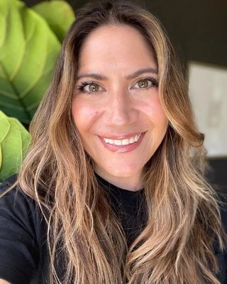Photo of Michelle Gee, Marriage & Family Therapist, MA, LMFT