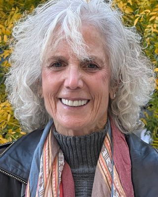 Photo of Wendy Scarlet Stapen, PhD, Psychologist