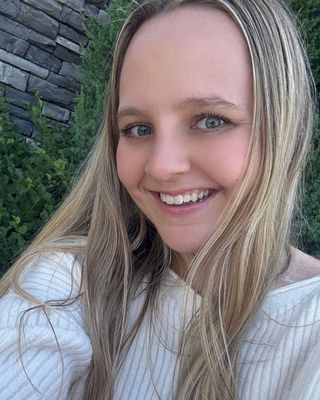 Photo of Taylor Gerdeman, Pre-Licensed Professional, LMSW, MSW