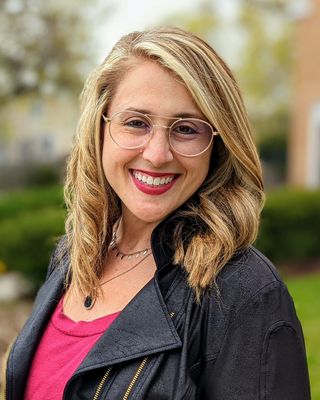 Photo of Lindsay Keisman, Counselor in Elgin, IL