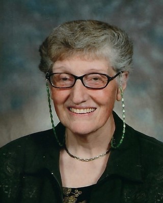 Photo of Mary Jackson, MRE, Registered Psychotherapist in Hamilton