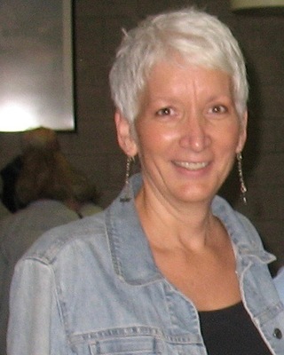 Photo of Karen Schellinger, LPAT, LPCC, LLC, Licensed Professional Clinical Counselor in Louisville, KY