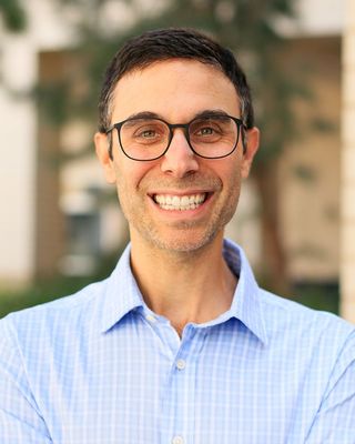 Photo of Ben Tabak, Psychologist, PhD