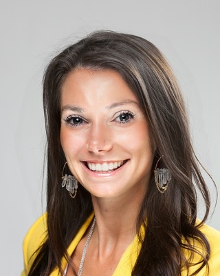 Photo of Elizabeth Hahn, Counselor in Baltimore, MD