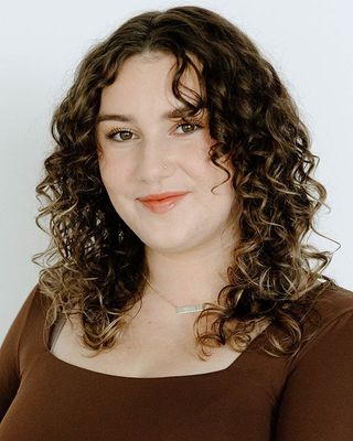 Photo of Emilia Kongaika, Clinical Social Work/Therapist, CSW-I