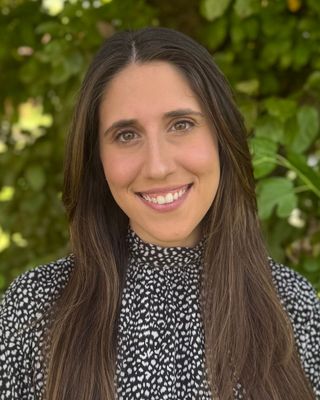 Photo of Amy Reyes, Clinical Social Work/Therapist, LSW