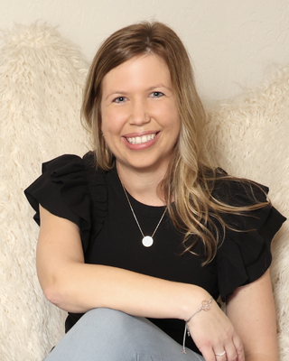 Photo of Melanie Toth, Clinical Social Work/Therapist, LPCC-S