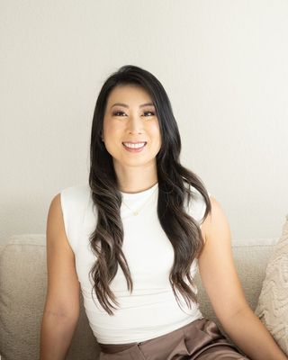 Photo of My Tu, Marriage & Family Therapist, LMFT