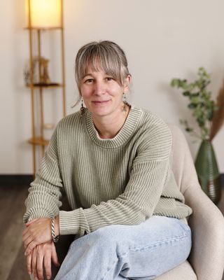 Photo of Jenny Fremlin, Counsellor, MACP, CCC, RCC