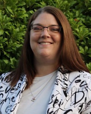 Photo of Dr. Samantha McGee, Counsellor, MA, PsyD, RCC