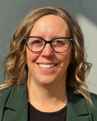 Photo of Lisa Hyde, Registered Psychotherapist (Qualifying), MACP