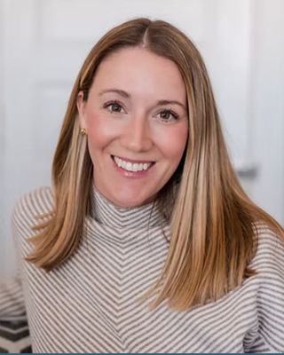 Photo of Alyssa Olin, Clinical Social Work/Therapist, MSW, LCSW, PEL