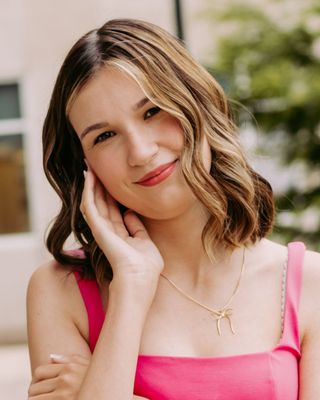 Photo of Alexandra McDonald