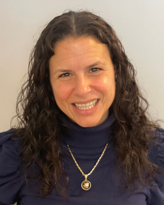 Photo of Carrie Grochow, Counselor, LMHC