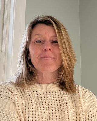 Photo of Donna Bickford, Licensed Social Worker, LCSW