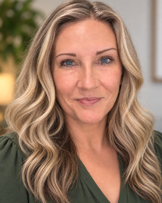 Photo of Cally Dingler, Psychiatric Nurse Practitioner, CPNP-PC, PMHNP