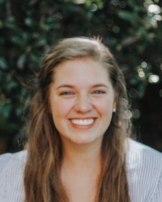 Photo of Sara Hook, Clinical Social Work/Therapist, LCSW