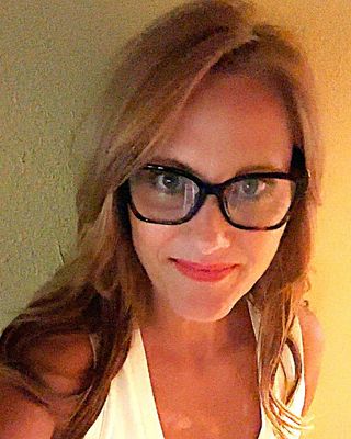 Photo of Shannah James, Clinical Social Work/Therapist, LMSW