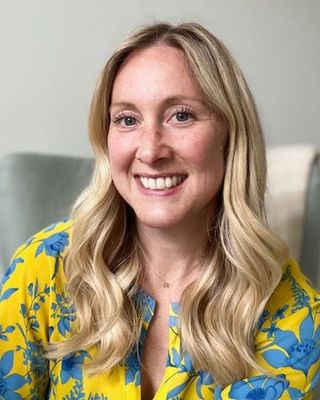 Photo of Dr. Rebekah Reyes Adams, Marriage & Family Therapist, PhD