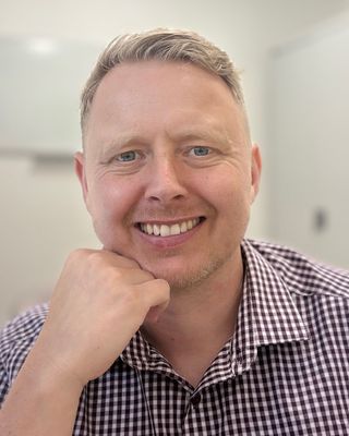 Photo of Dr Carl Bryce, Psychologist, PsychD, HCPC - Health Psych.