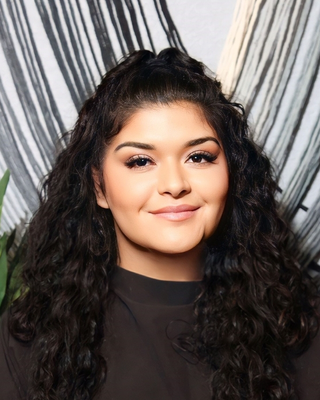 Photo of Angelica Limon, Marriage & Family Therapist, LMFT