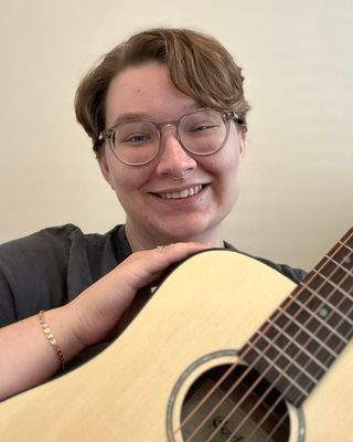 Photo of Becky Hoffschneider, Provisional Mental Health Practitioner, MA, PLMHP, MT-BC