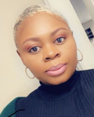 Photo of Linda Eteki, Clinical Social Work/Therapist